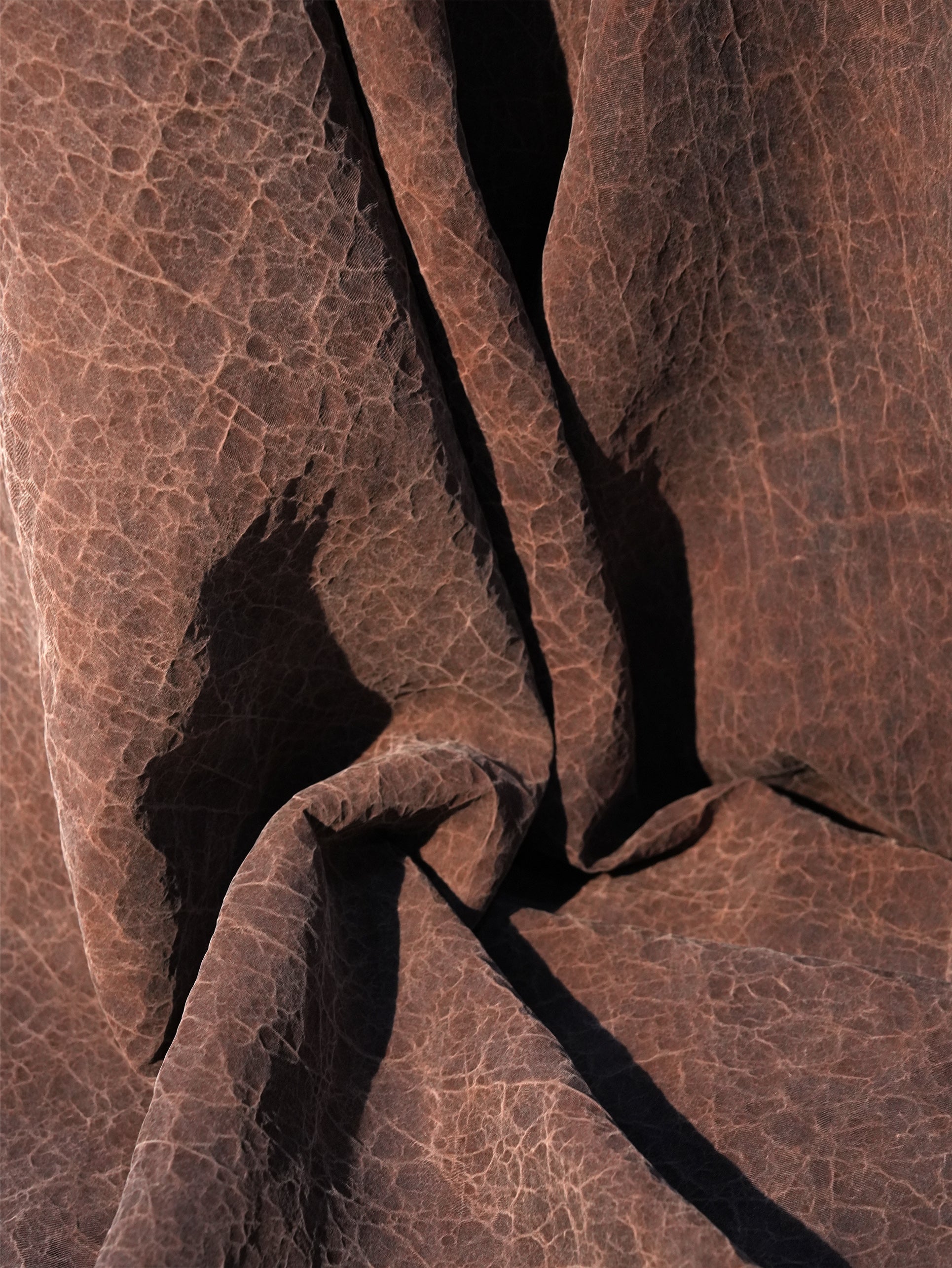 Gambiered Silk Fabric — Spun & Structured Weaves（F Series)