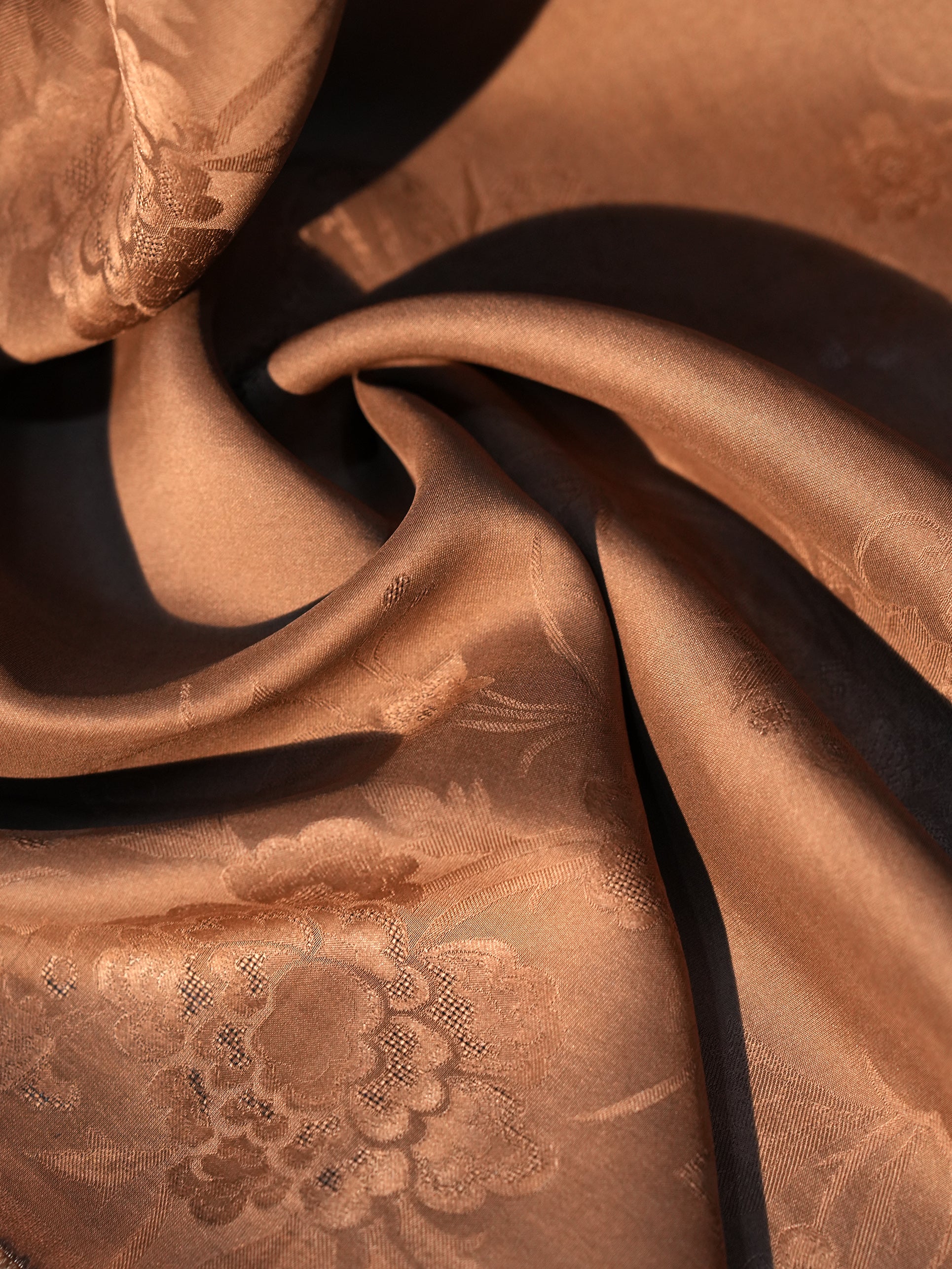 Lo.01 · Floral & Bird 23 Momme Xiangyun Silk