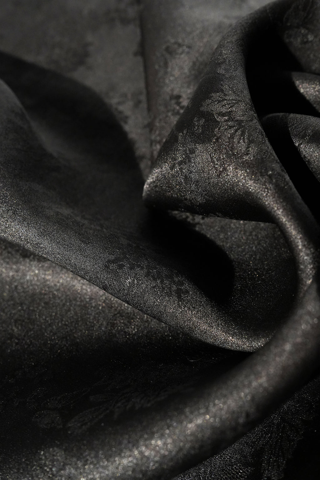 Lo.02 – Butterfly & Blossom 25 Momme Xiangyun Silk