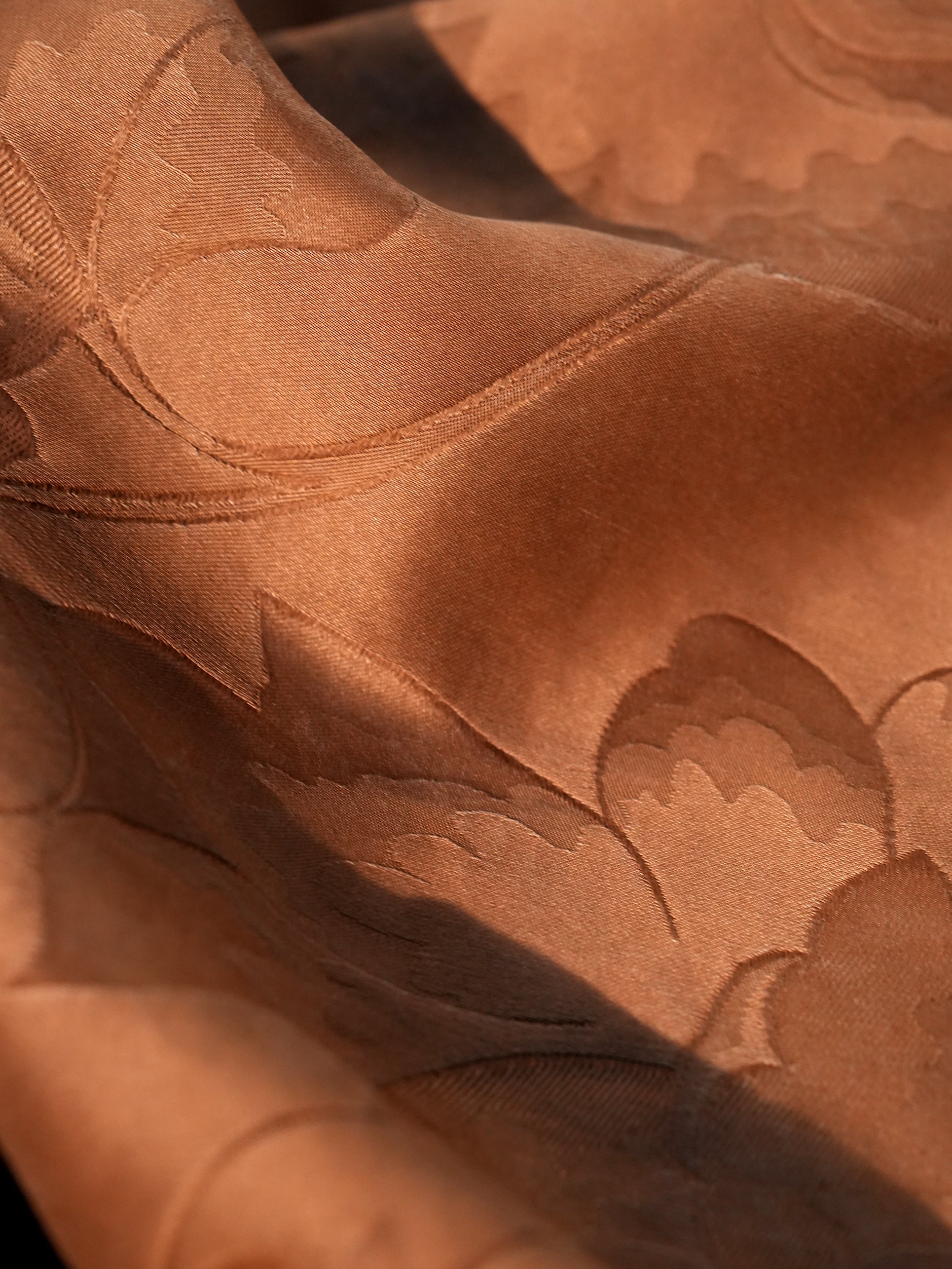 D.01 · Heavyweight 40 Momme Jacquard Gambiered Silk